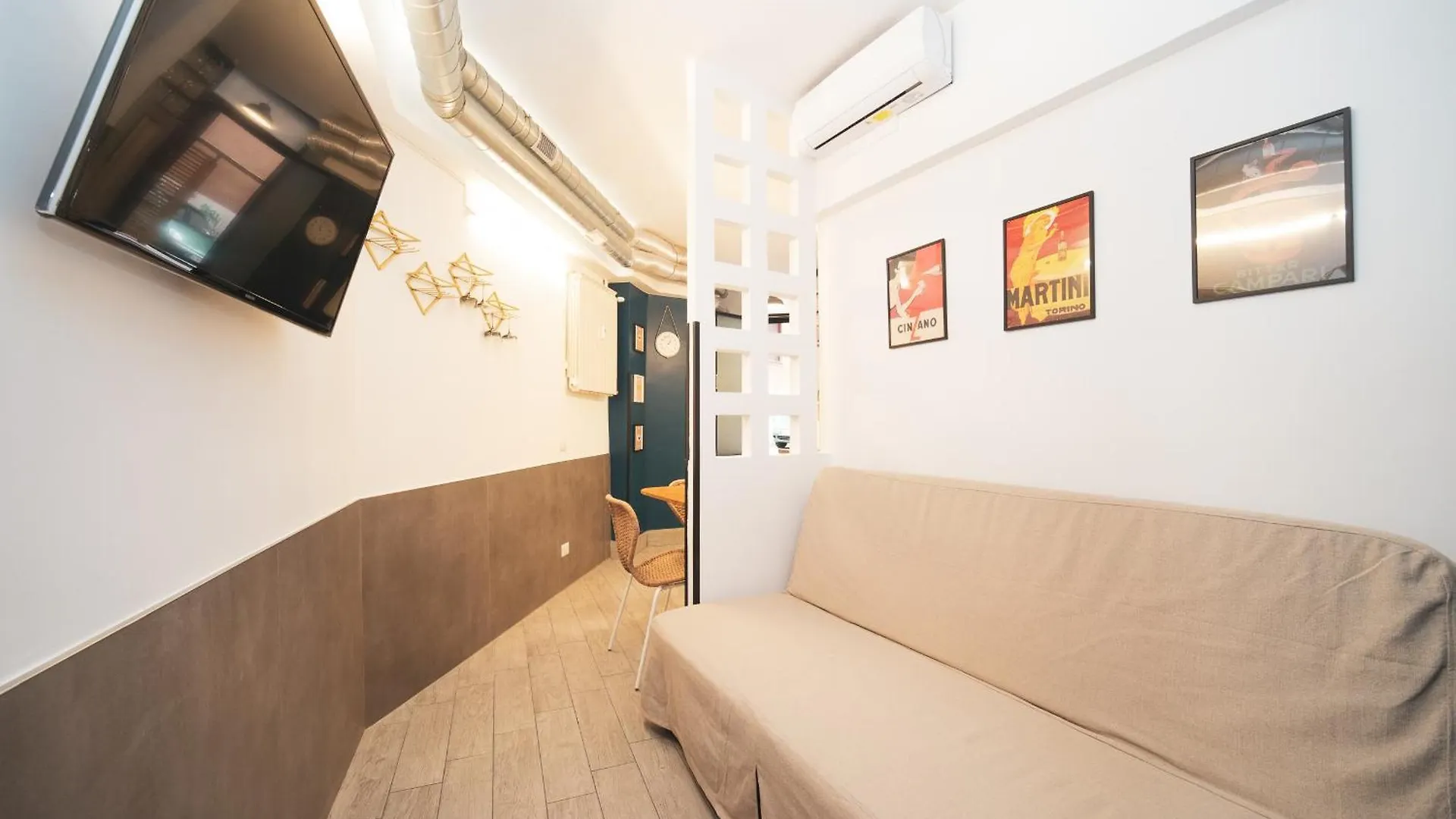 King Of Rome Studio Apartment Buddyrent