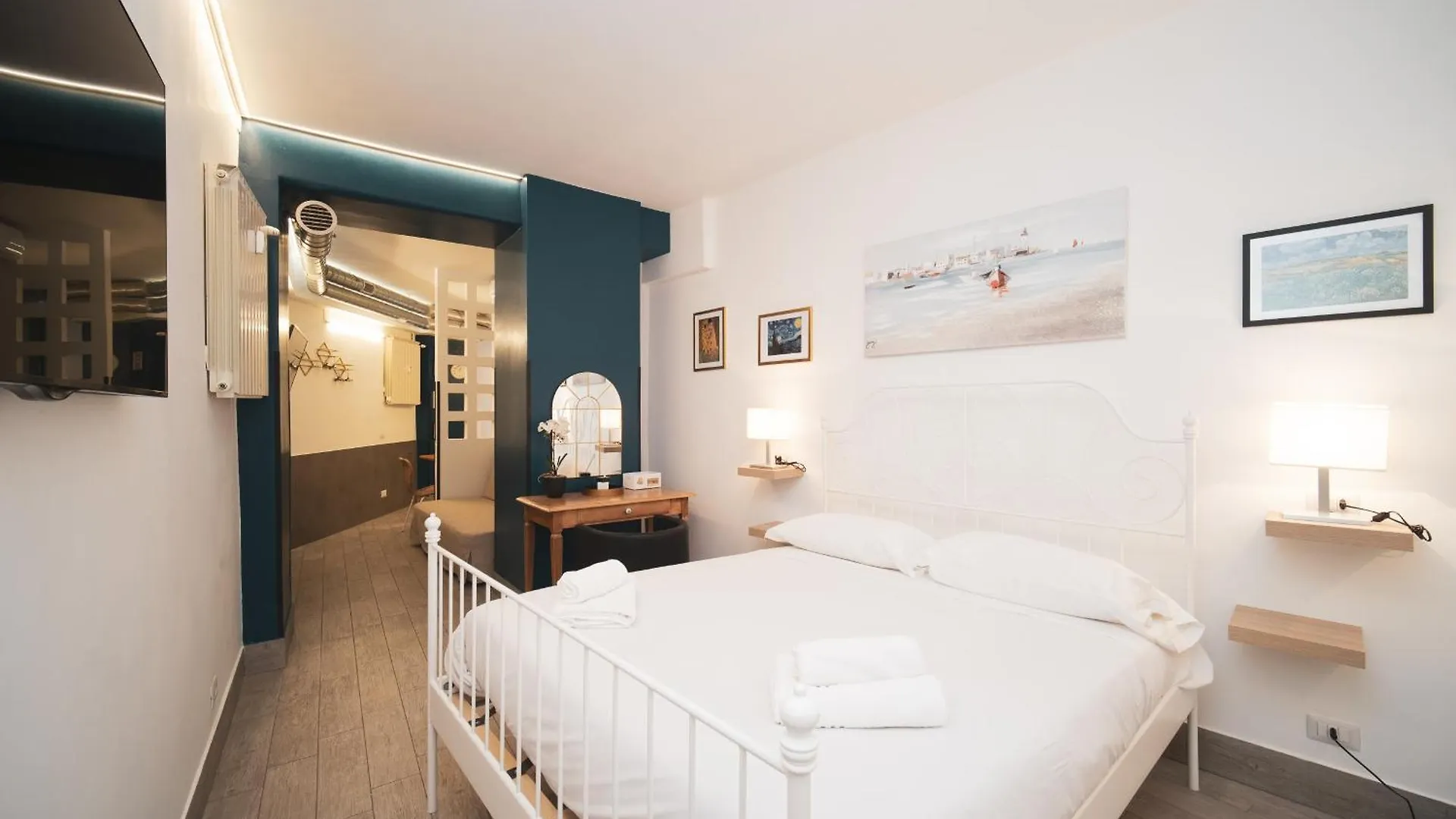 King Of Rome Studio Apartment Buddyrent
